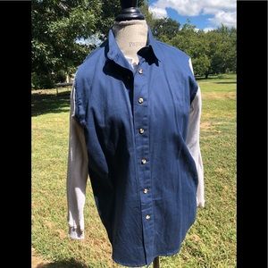 Shepler’s Tillman women’s shirt size M